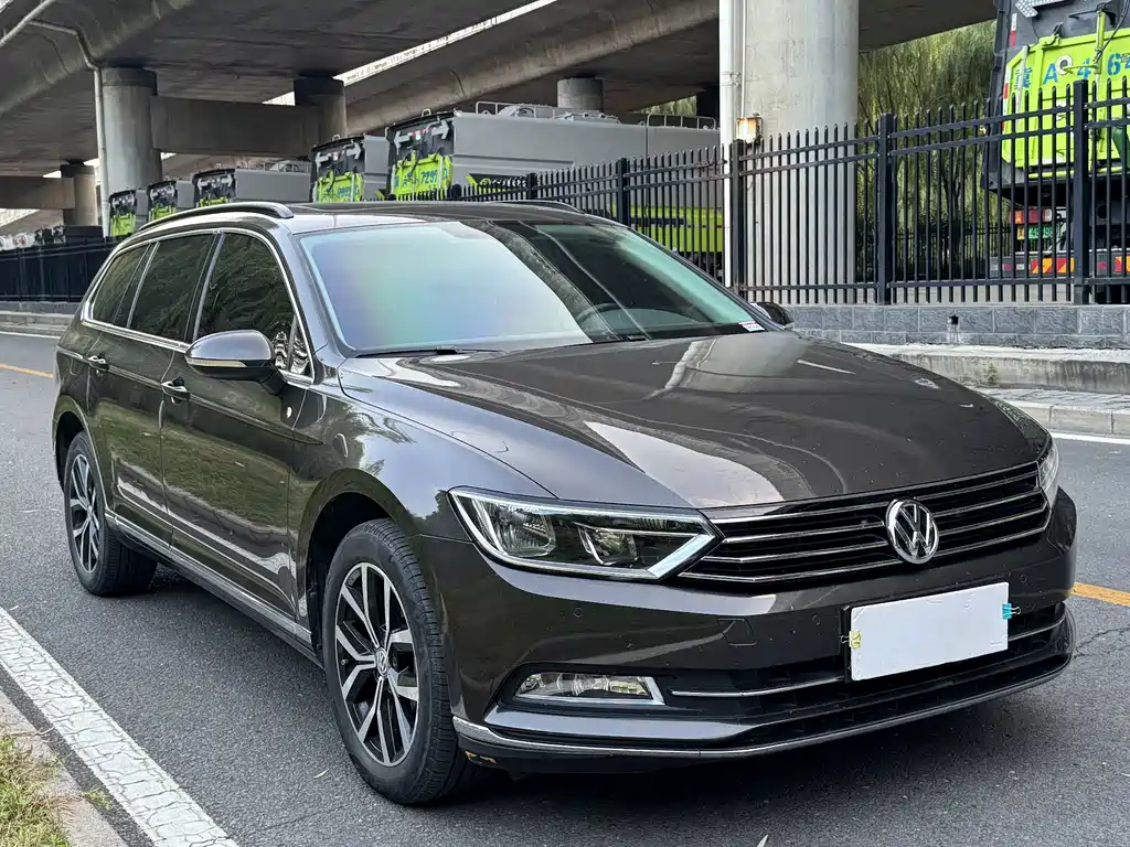 Volkswagen Viloran — миниатюра 3