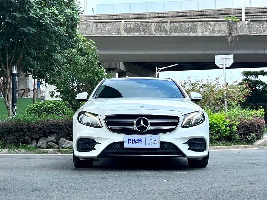 Mercedes-Benz E-Class E 2018 E 300 L Sport Fashion