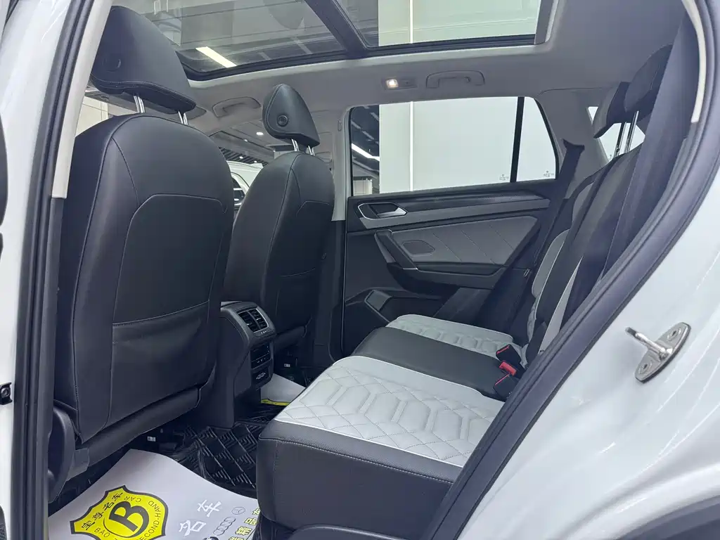 Volkswagen Tayron — миниатюра 7