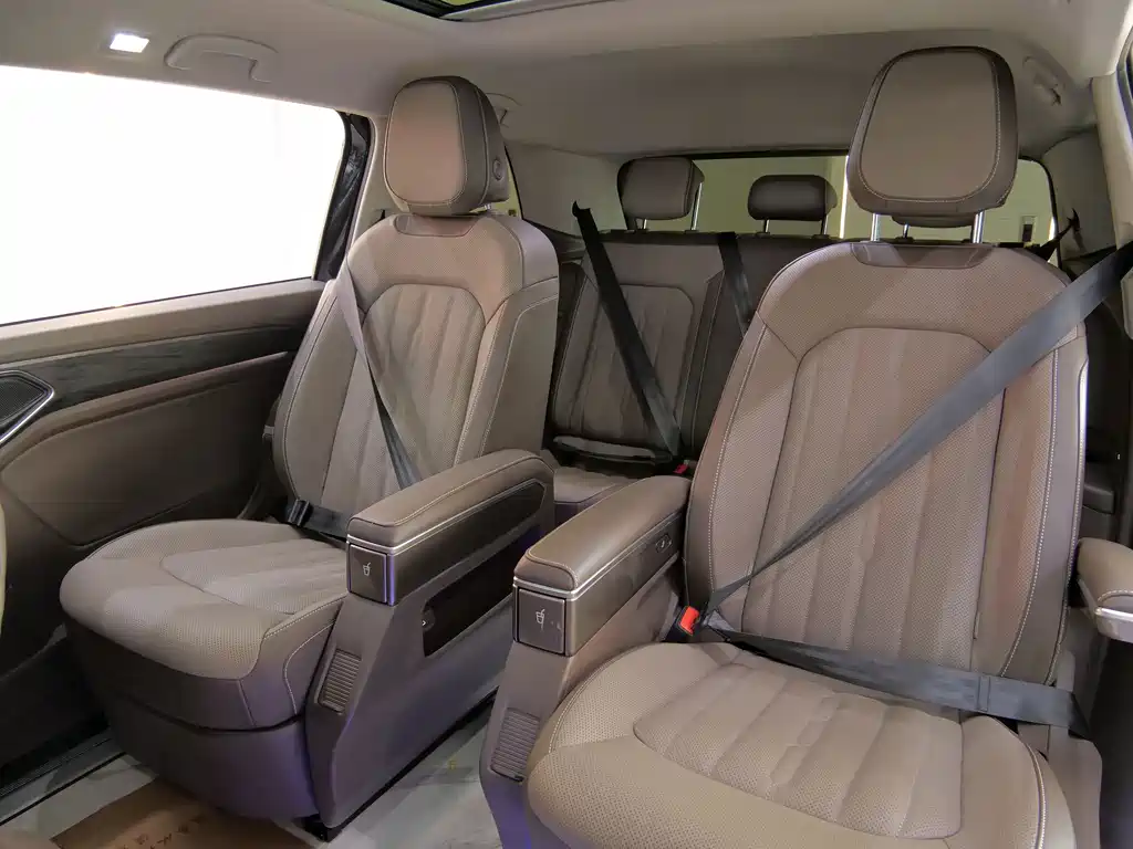 Volkswagen Viloran — миниатюра 10