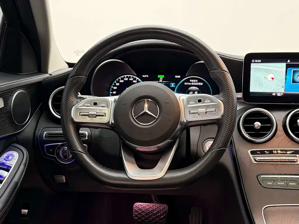 Mercedes-Benz C-Class — миниатюра 14