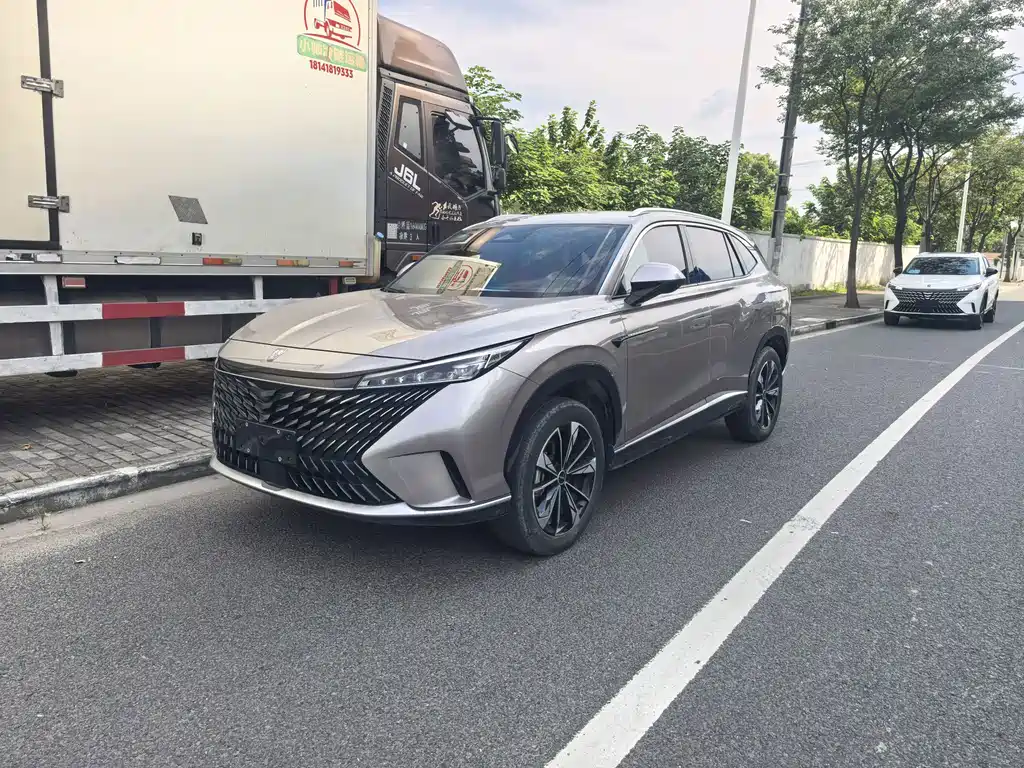 Roewe RX5 — миниатюра 3
