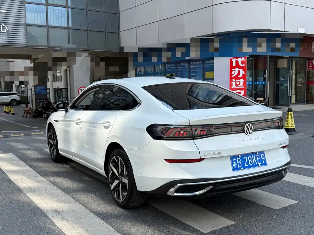 Volkswagen Lamando — миниатюра 10
