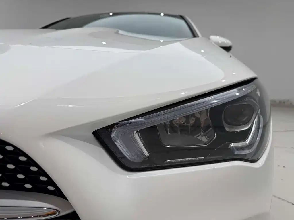 Mercedes-Benz CLA 2020 CLA 200