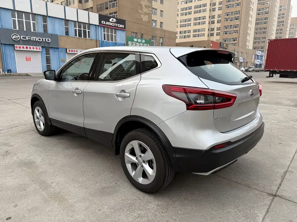 NISSAN QASHQAI