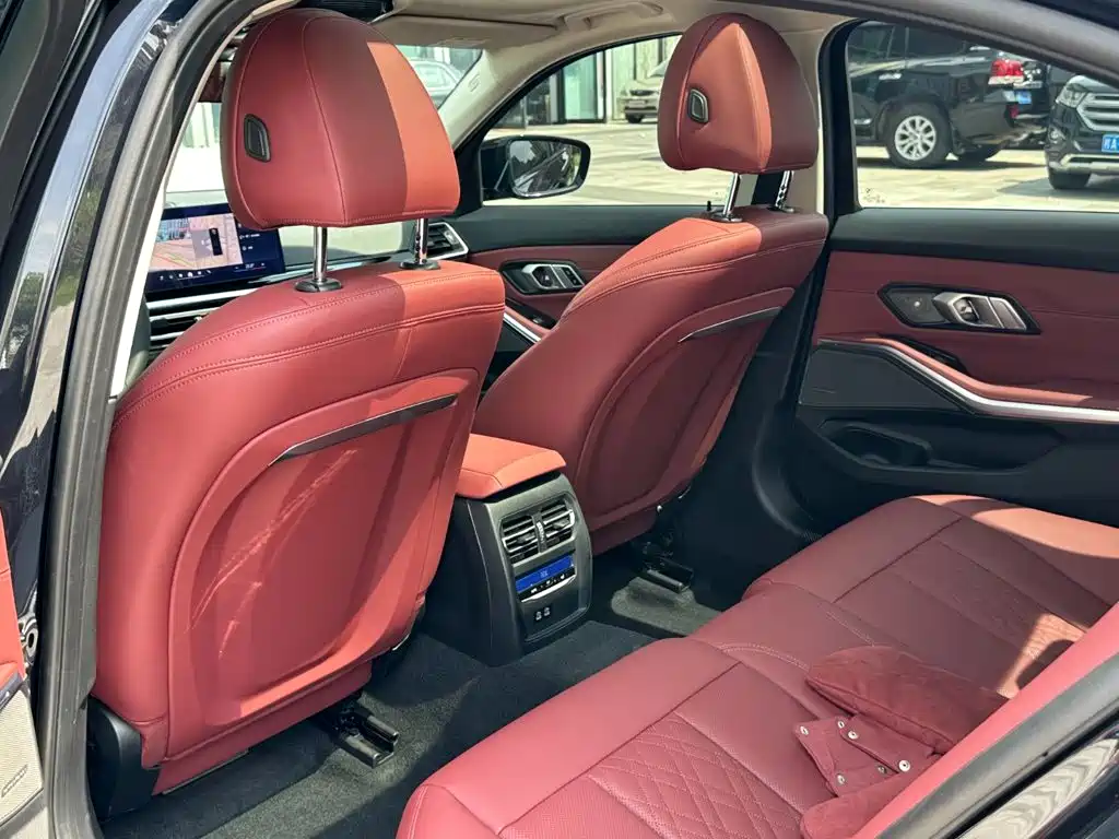 BMW 3 Series — миниатюра 16