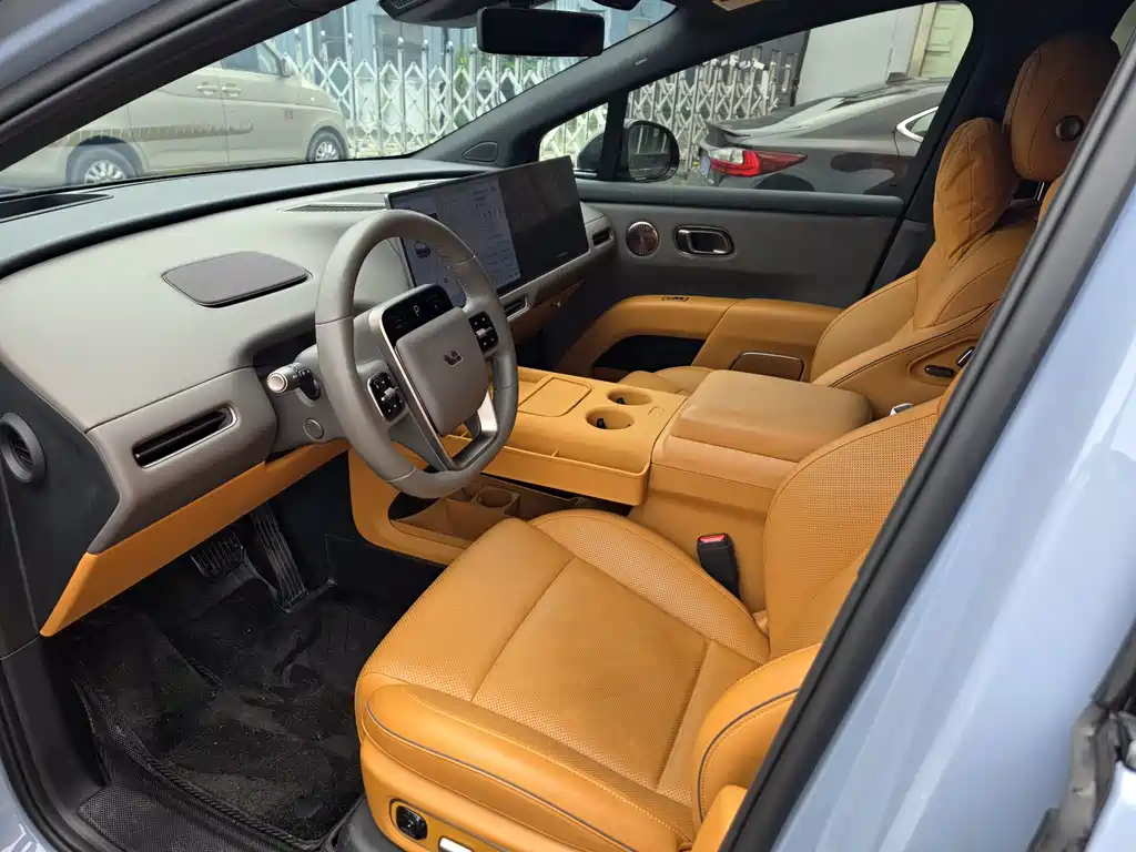 Li Auto Li i8 — миниатюра 10