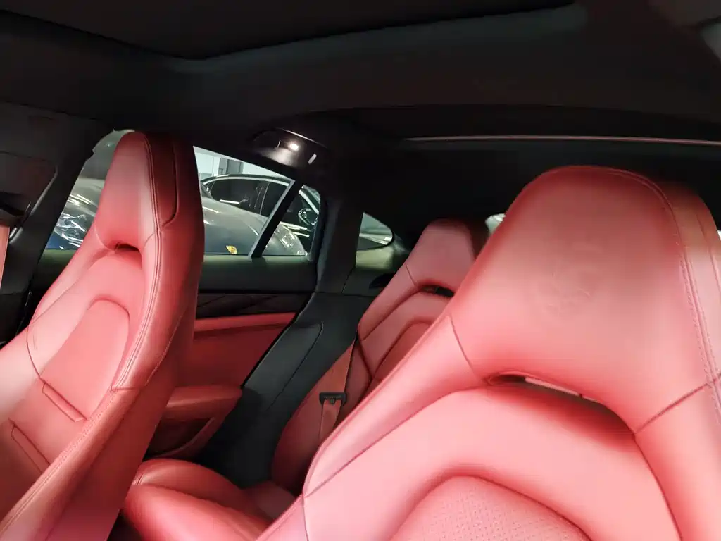 Porsche Panamera — миниатюра 13