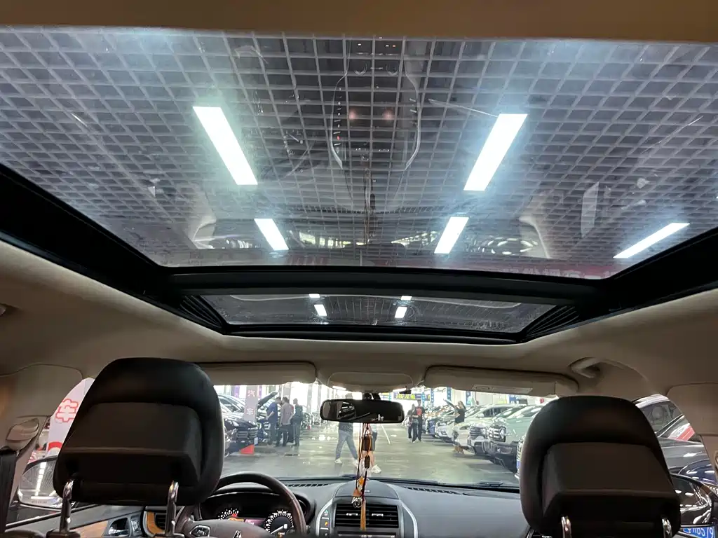 Lincoln MKC — миниатюра 15