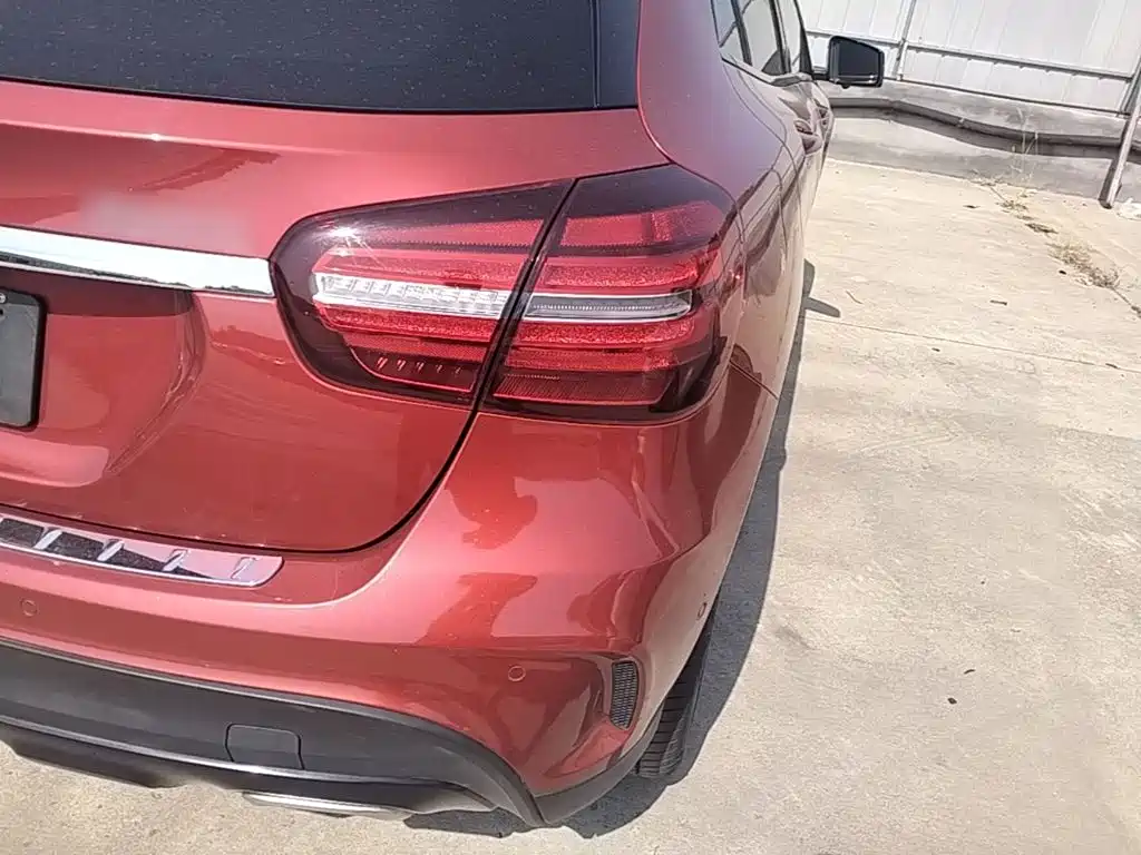 Mercedes-Benz GLA — миниатюра 8