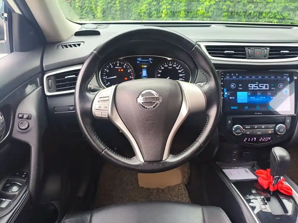Nissan X-Trail — миниатюра 15