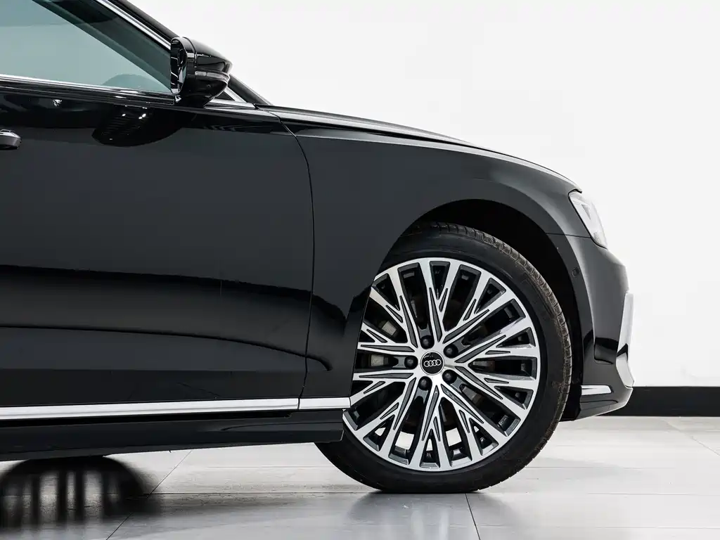 Audi A8 — миниатюра 21