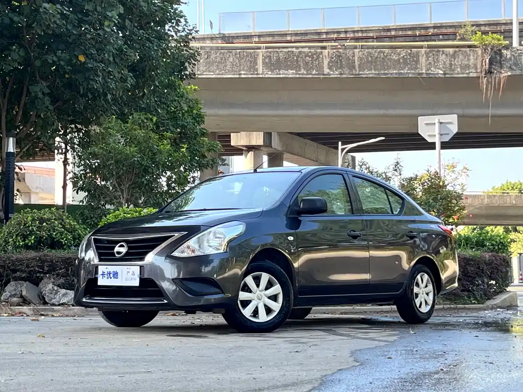 Nissan Sunny