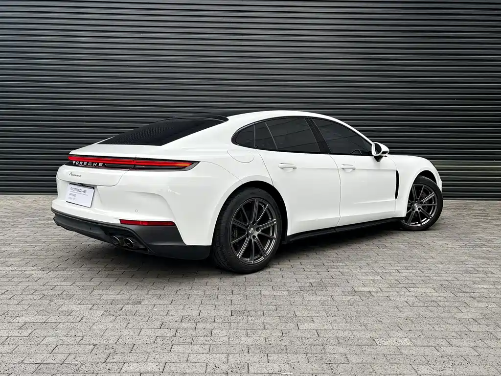 Porsche Panamera — миниатюра 8