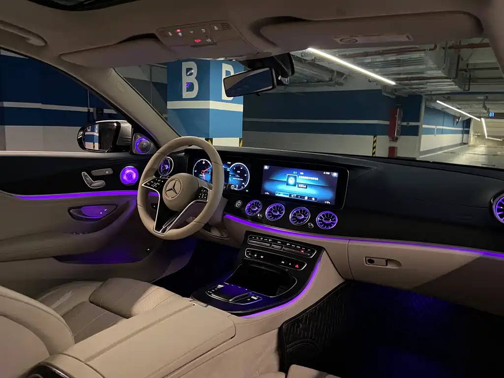 Mercedes-Benz E-Class — миниатюра 16