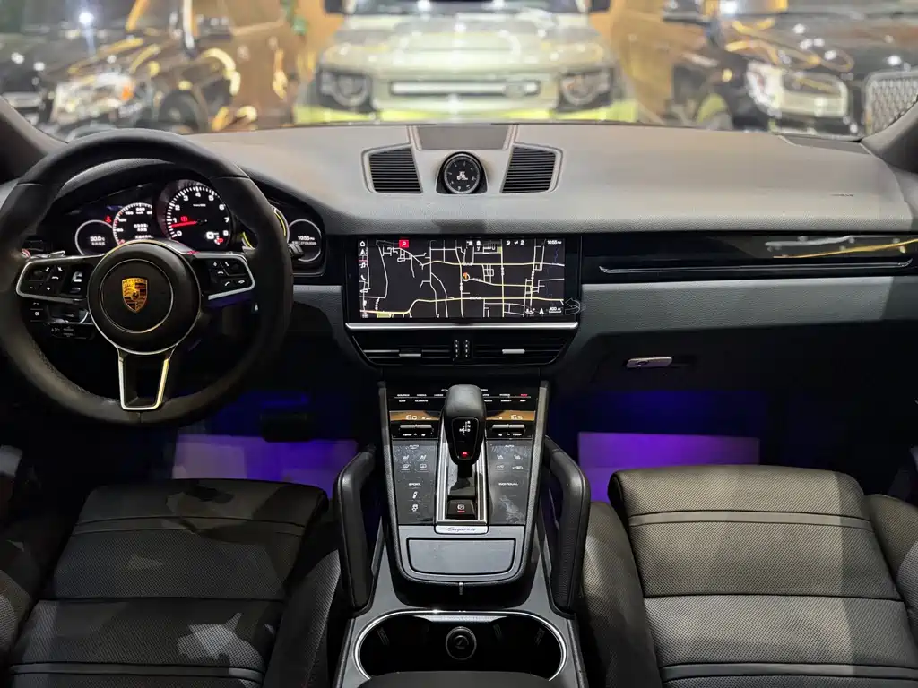 PORSCHE CAYENNE