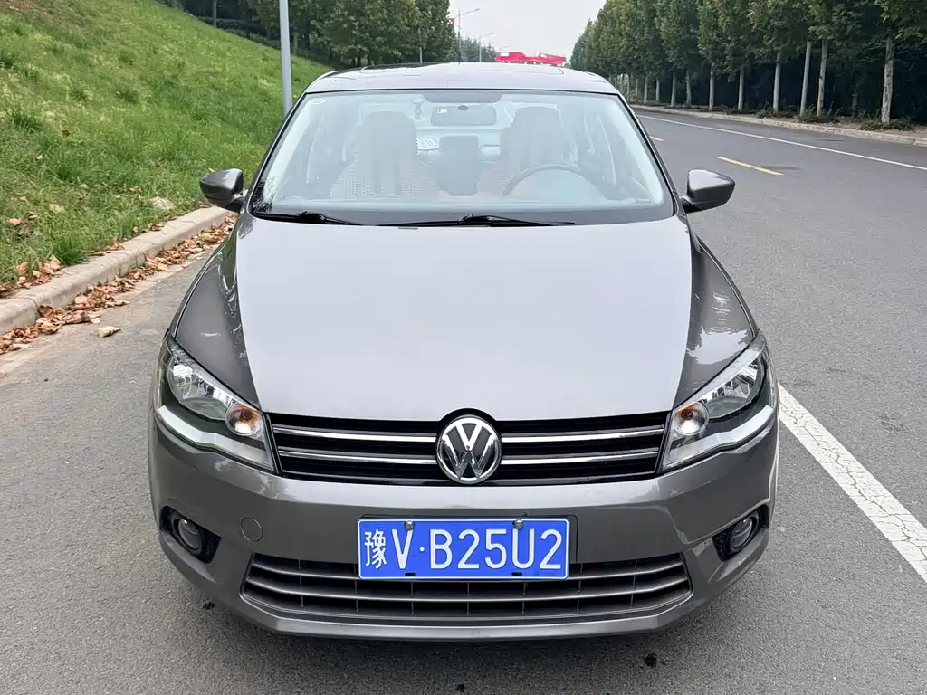 Volkswagen Jetta — миниатюра 2