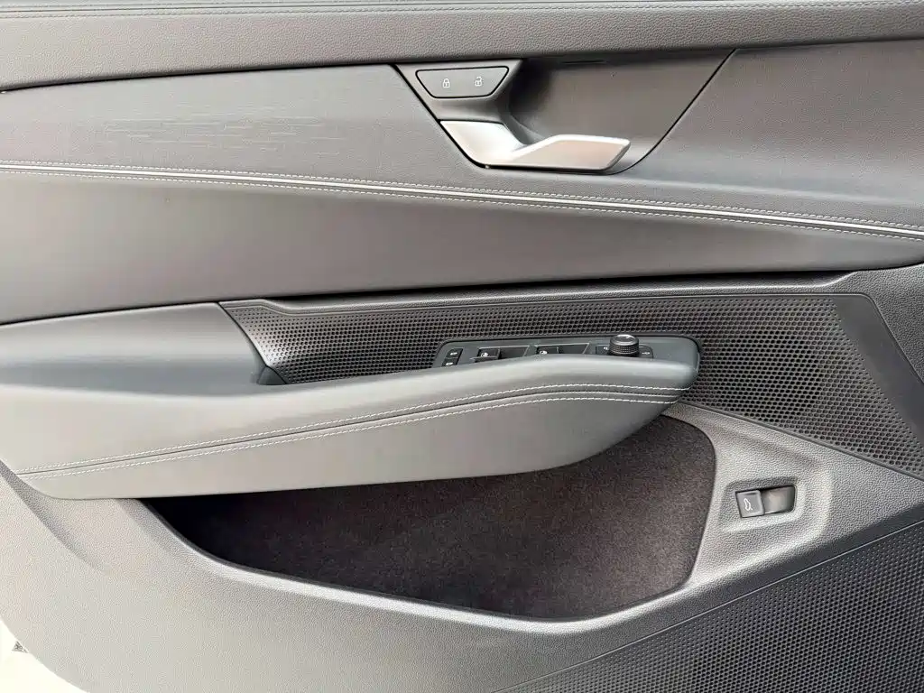 Volkswagen Passat — миниатюра 16