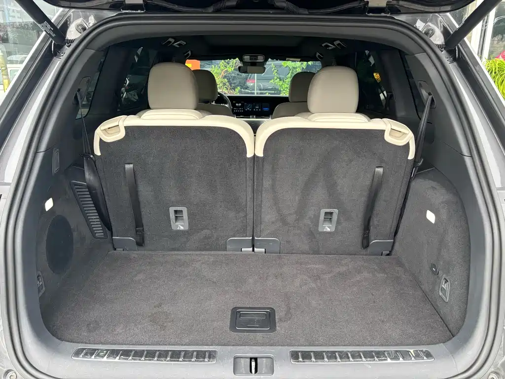 Li Auto Li ONE — миниатюра 12