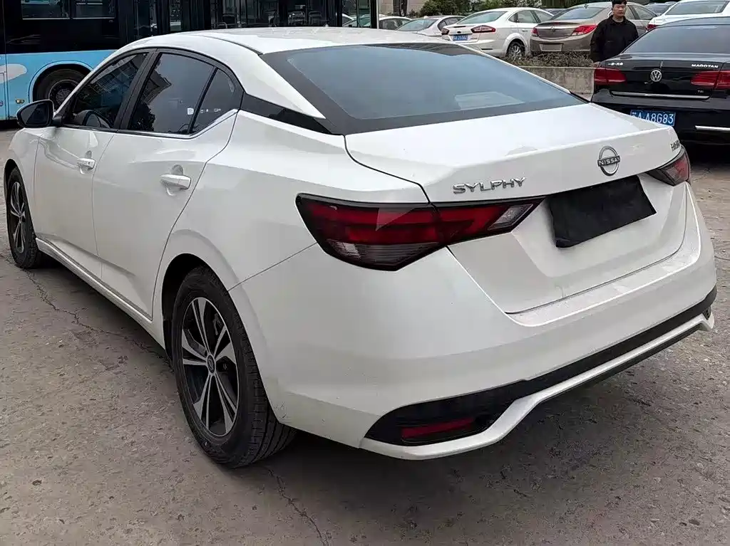 Nissan Sylphy — миниатюра 10