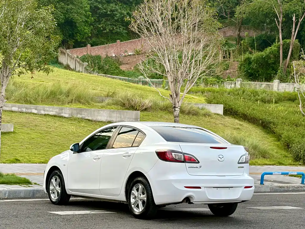 Mazda 3 Xingcheng — миниатюра 5