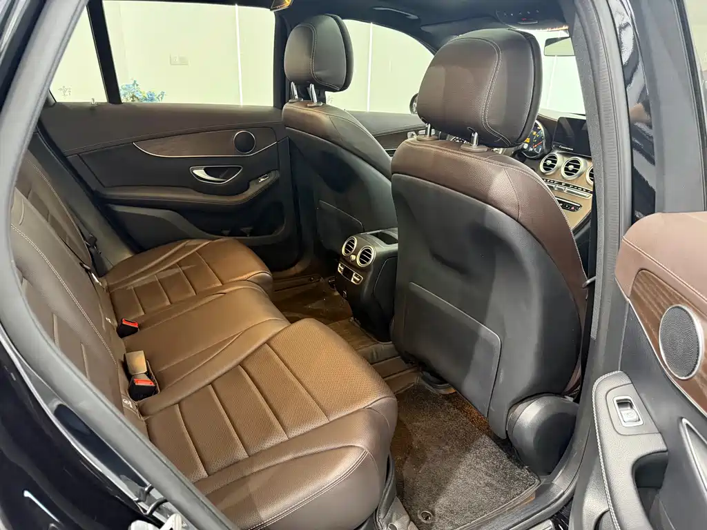 Mercedes-Benz GLC — миниатюра 16