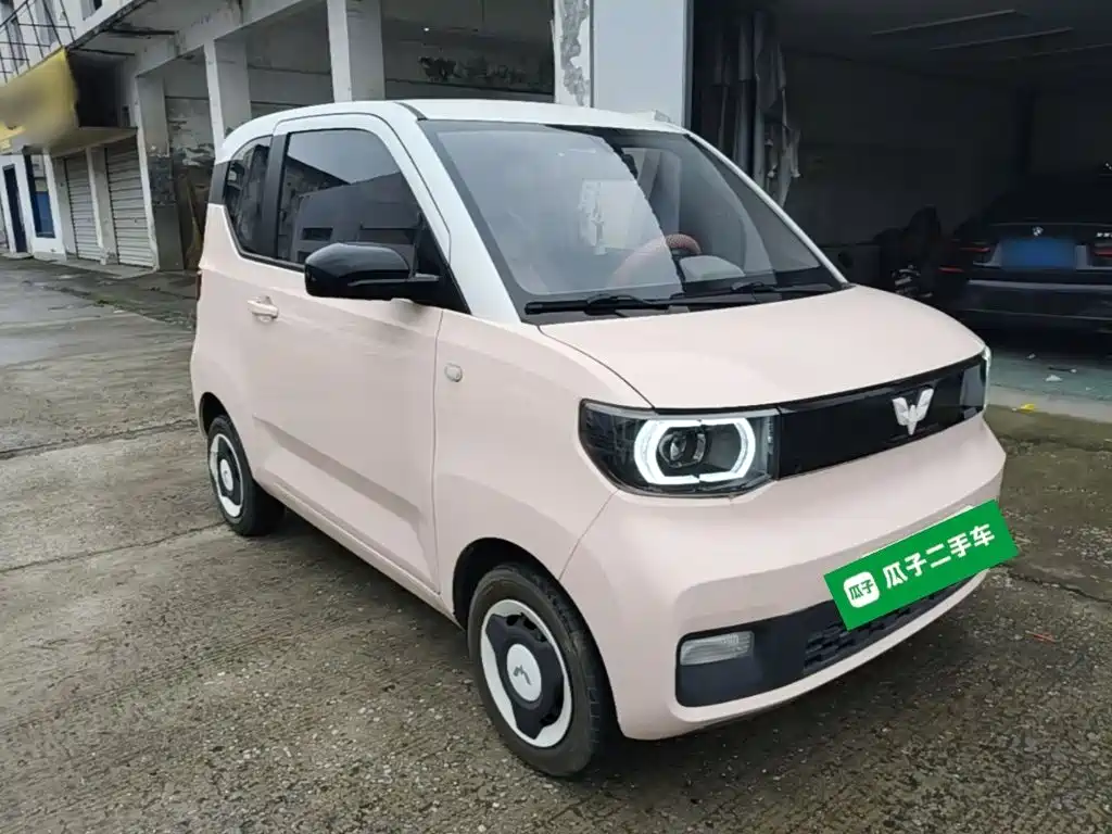 Wuling MINIEV — миниатюра 4
