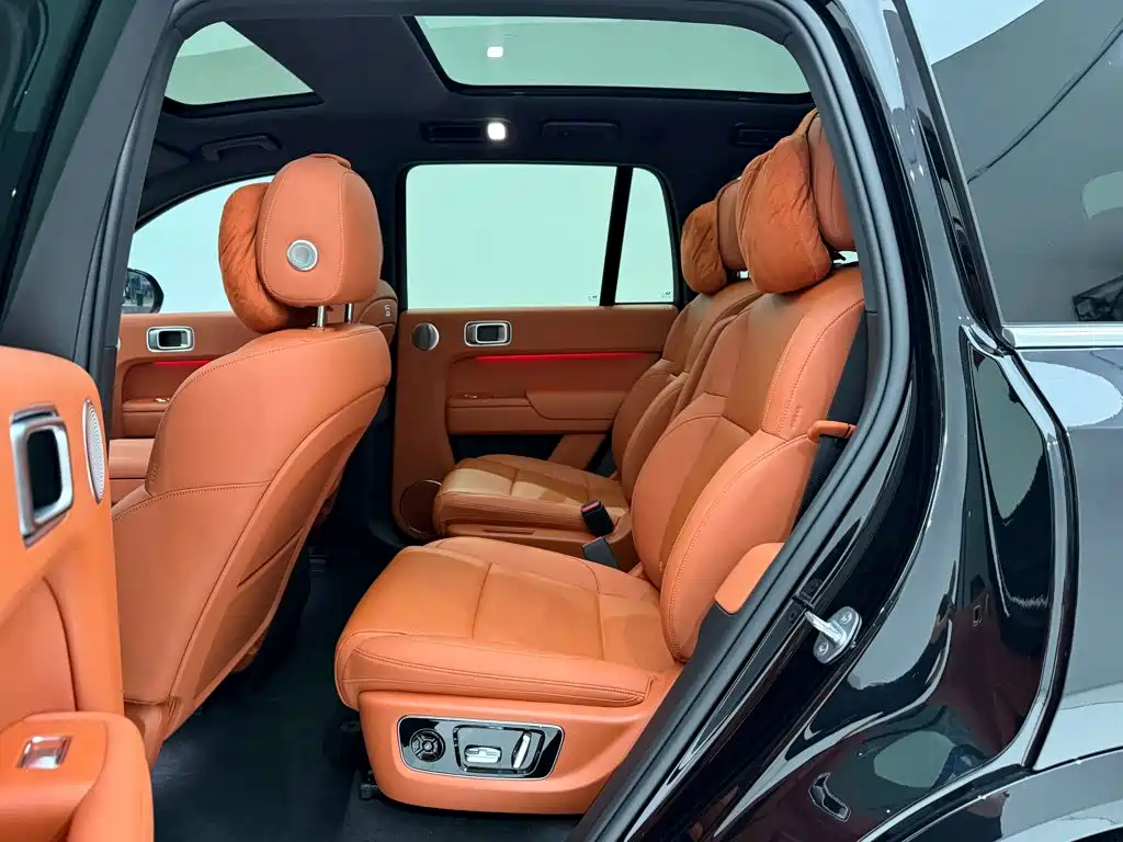 Li Auto Li L8 — миниатюра 18