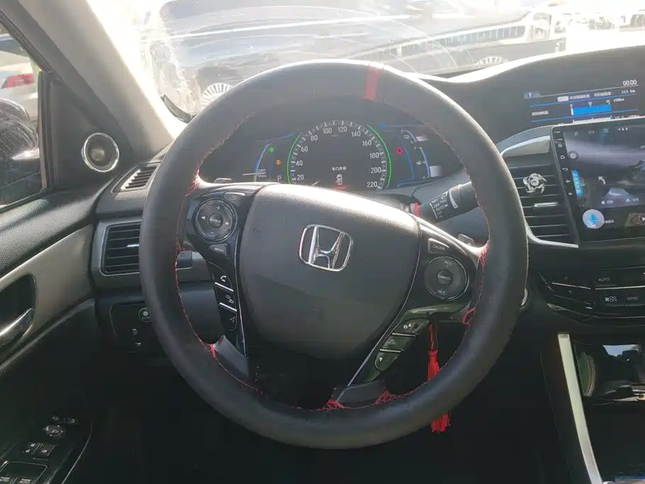 Honda Accord — миниатюра 15
