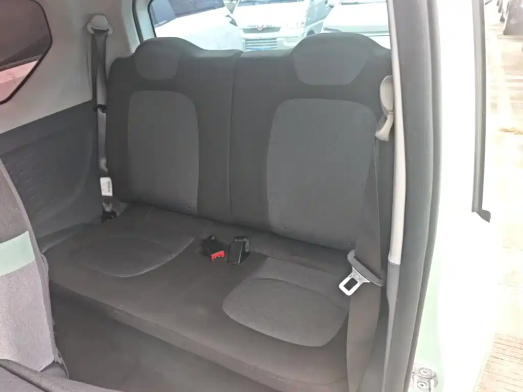 Wuling MINIEV — миниатюра 17
