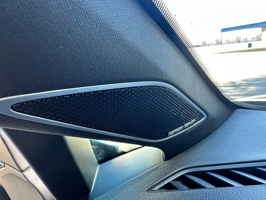 Volkswagen Golf — миниатюра 14
