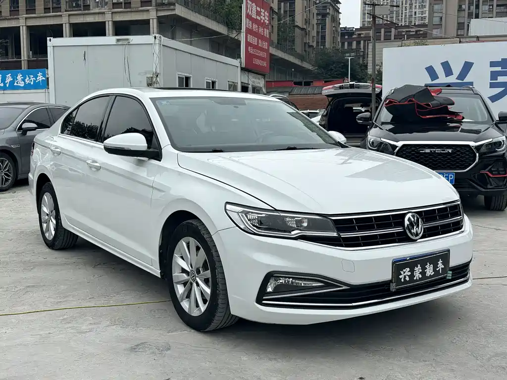 Volkswagen Bora — миниатюра 3