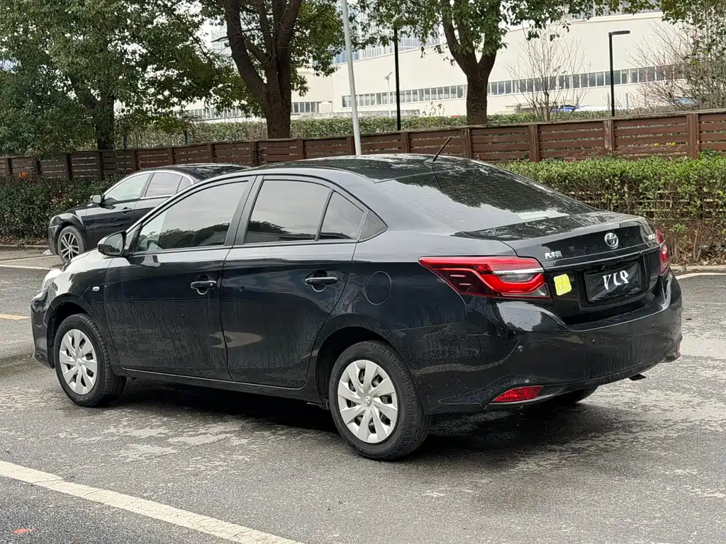 TOYOTA VIOS