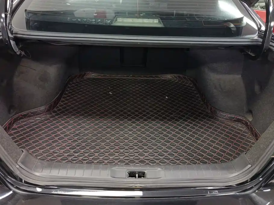 Nissan Teana — миниатюра 4
