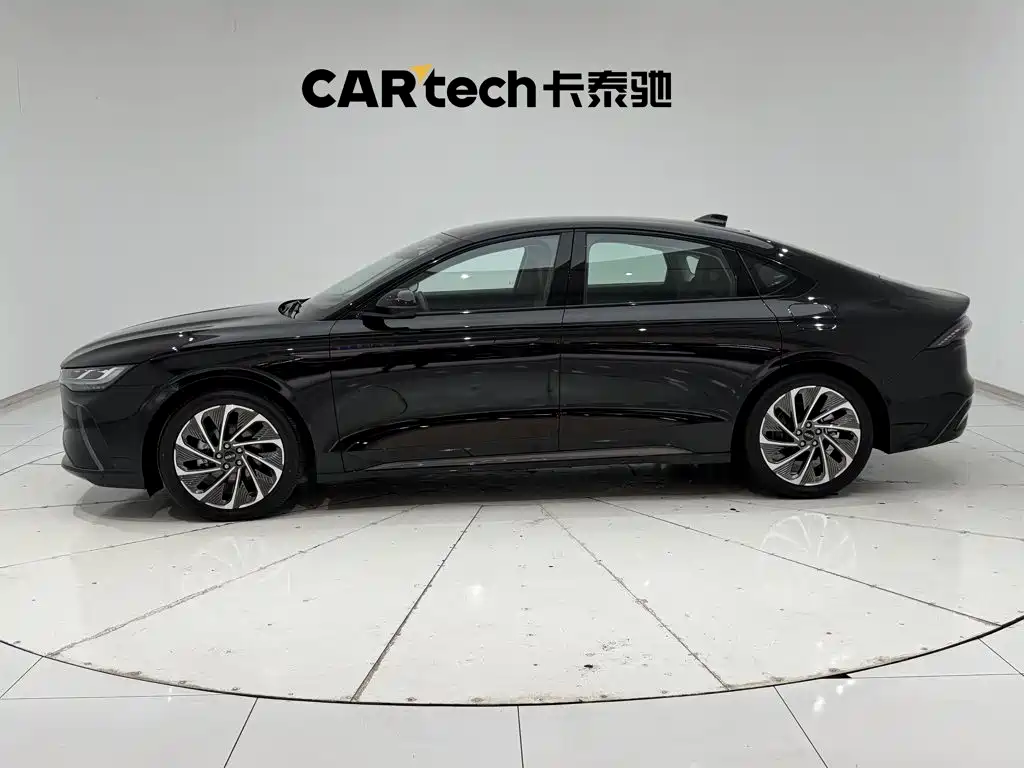 Lincoln Z — миниатюра 8
