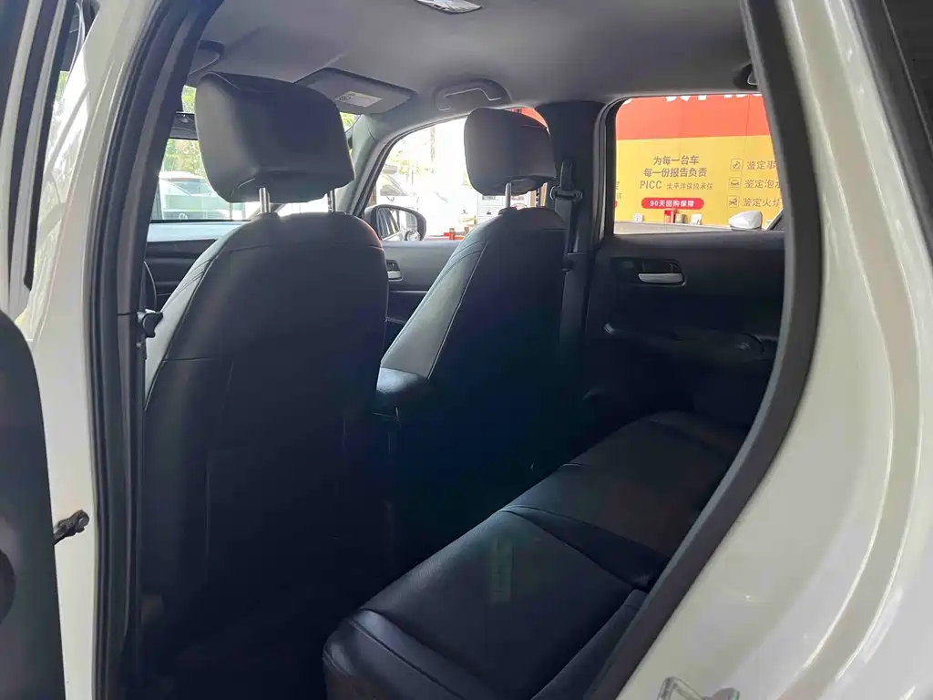 Honda Fit — миниатюра 9