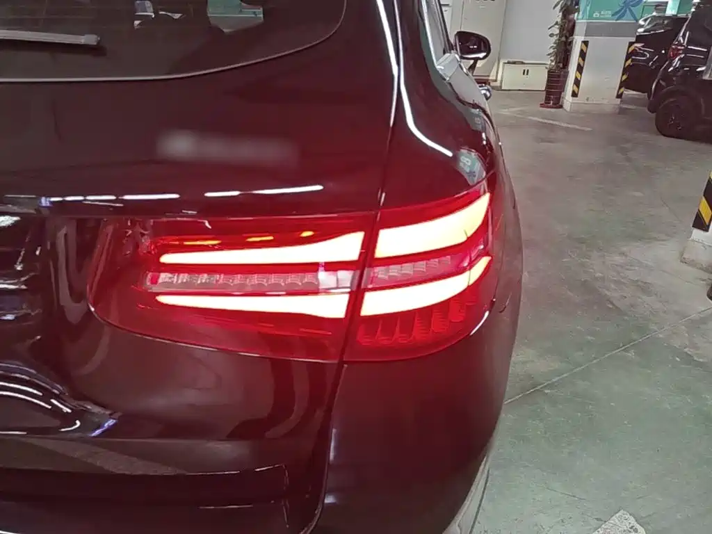 Mercedes-Benz GLC — миниатюра 8