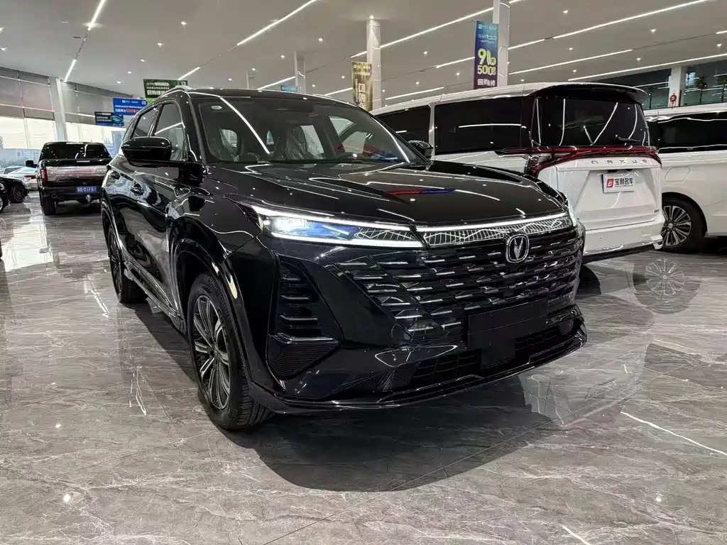 Changan Changan CS75PLUS — миниатюра 3