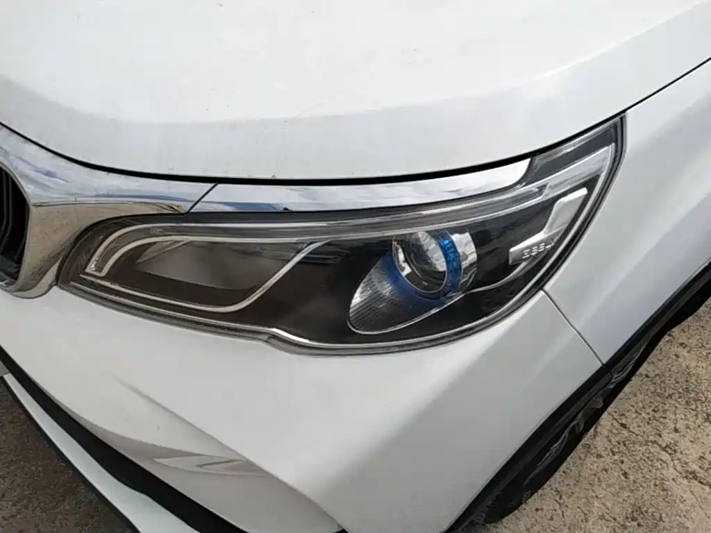 Geely Vision X3 — миниатюра 24
