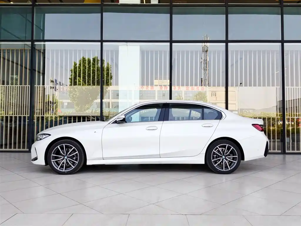 BMW 3 Series 3 2025 325Li M Sport