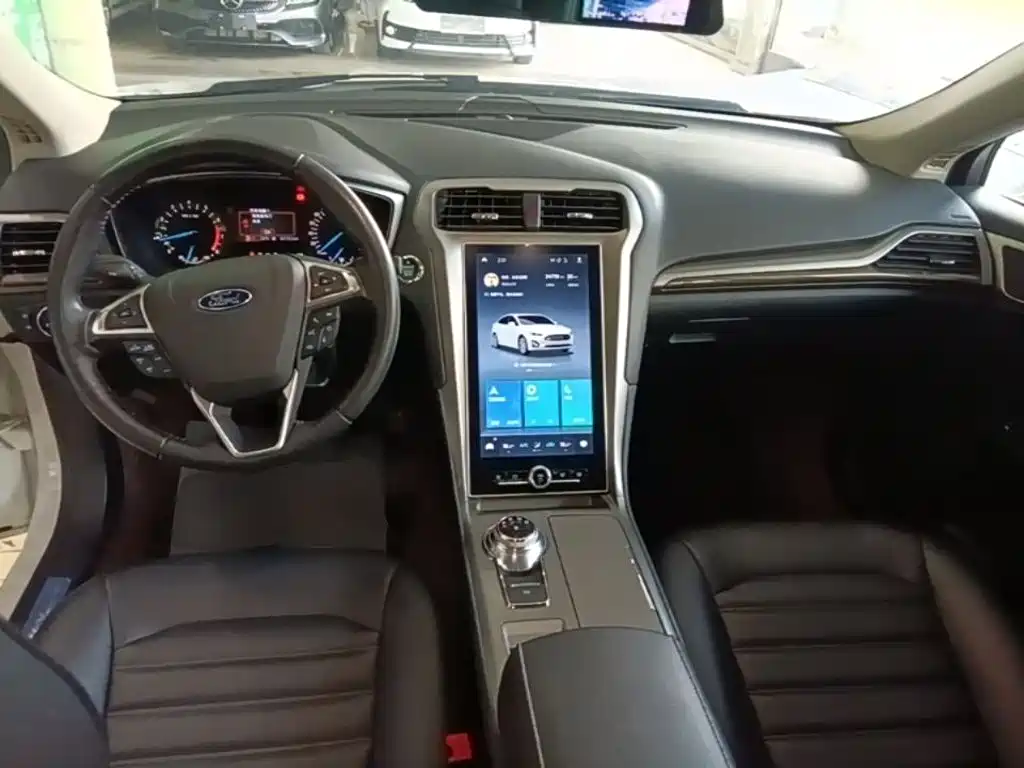 Ford Mondeo — миниатюра 10