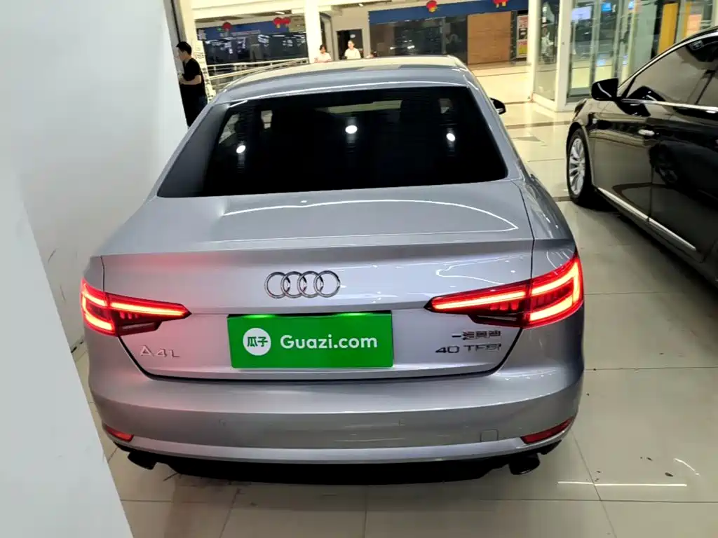 Audi A4L — миниатюра 6