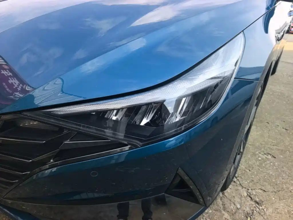 Hyundai Elantra — миниатюра 24