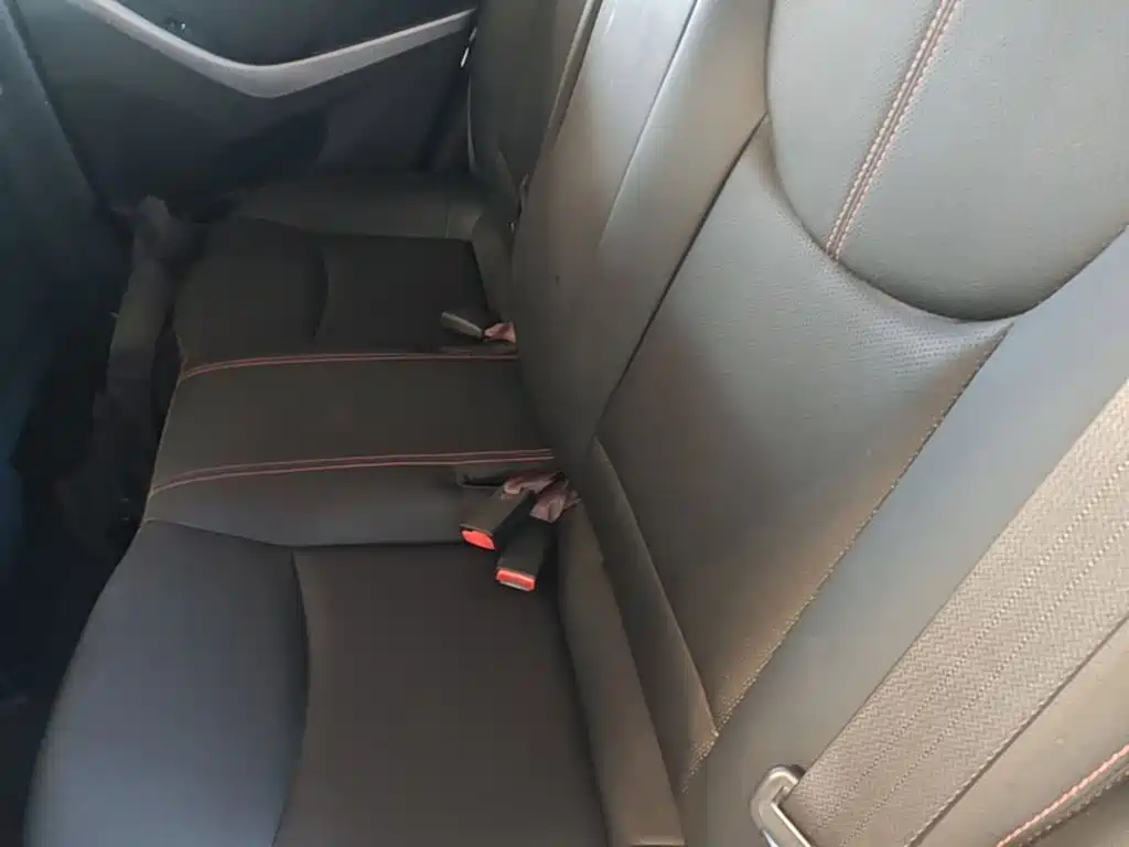 Hyundai Elantra Langdong — миниатюра 17