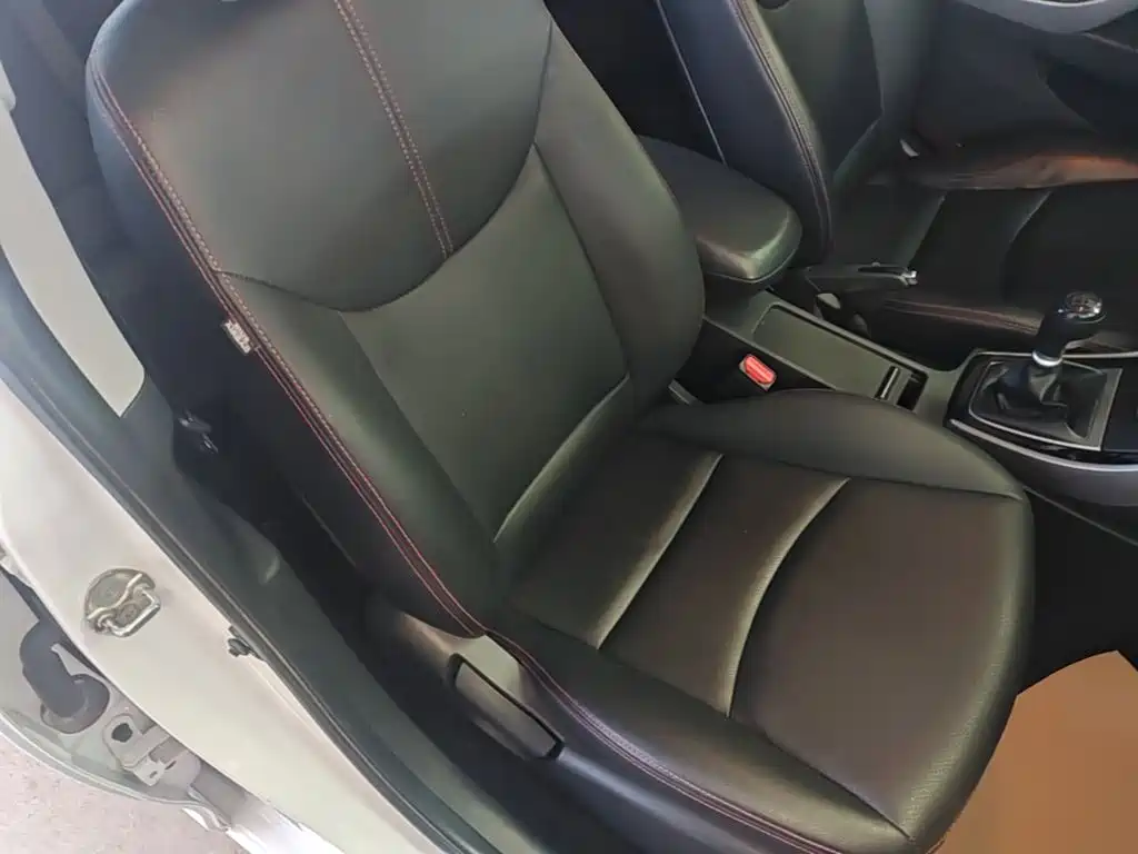 Hyundai Elantra Langdong — миниатюра 25