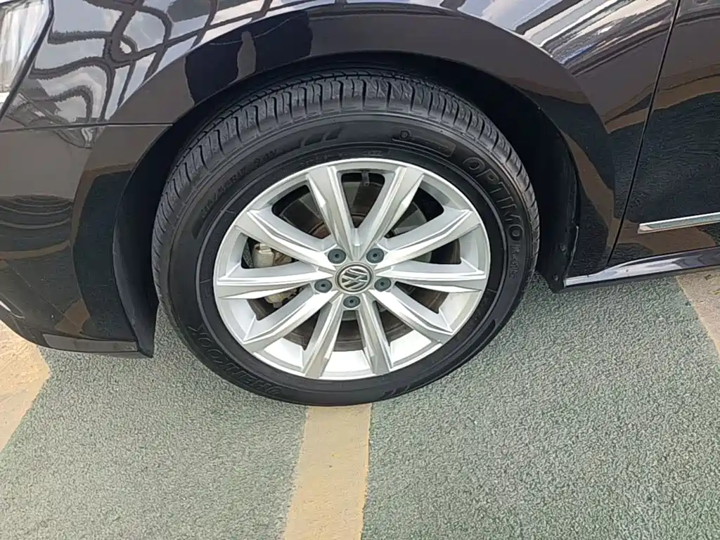 Volkswagen Passat — миниатюра 23