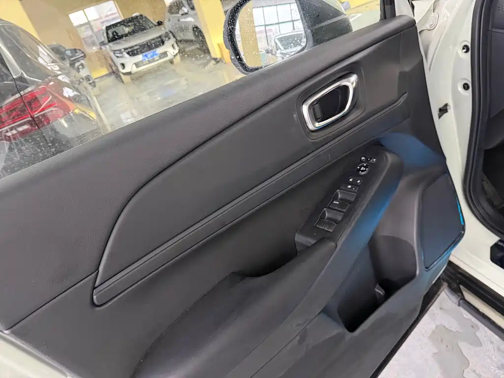 Honda Vezel — миниатюра 13