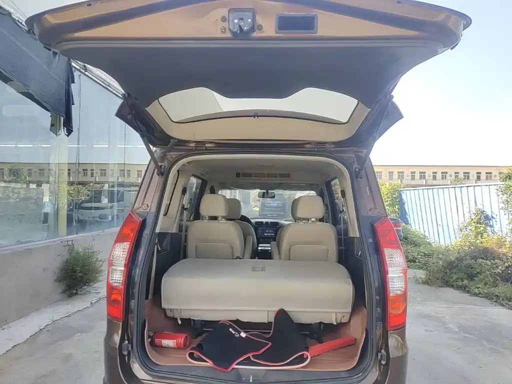 Wuling Hongguang — миниатюра 19