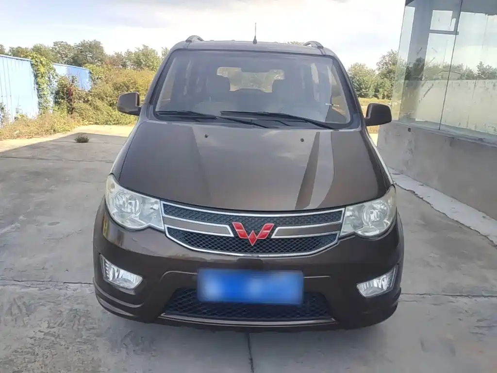 Wuling Hongguang — миниатюра 3