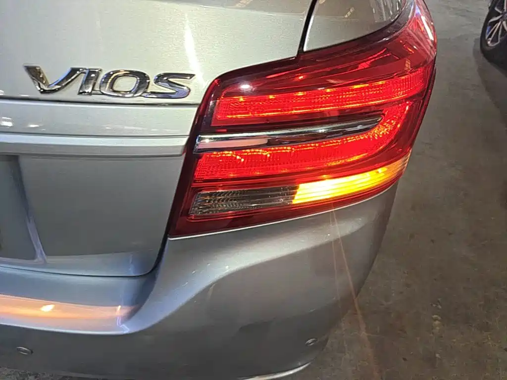 Toyota Vios — миниатюра 8
